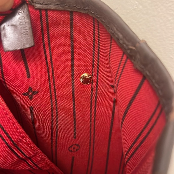 Authentic LV Neverfull Damier Ebene MM AR0029 - Picture 3 of 9